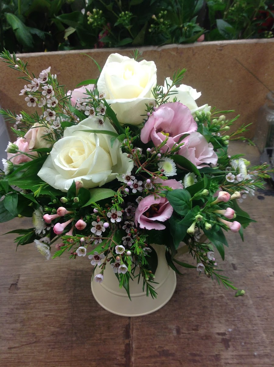 Dalrimples, +44 1302 844657 - Trusted Florist in Doncaster